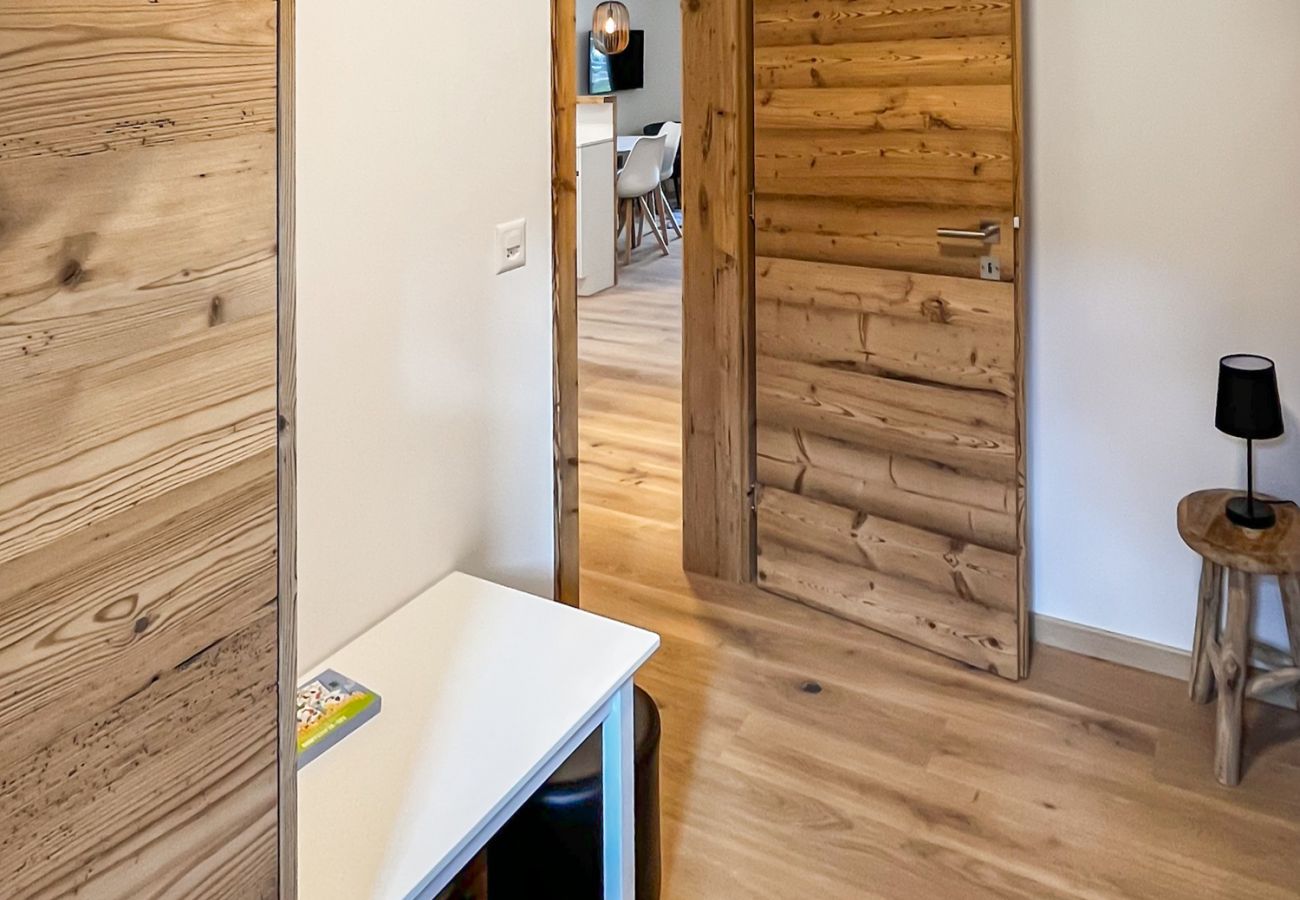 Wohnung in Celerina/Schlarigna - Chesa Palüdin 1 - Modern, alpine Ferienwohnung zentral gelegen und neu renoviert