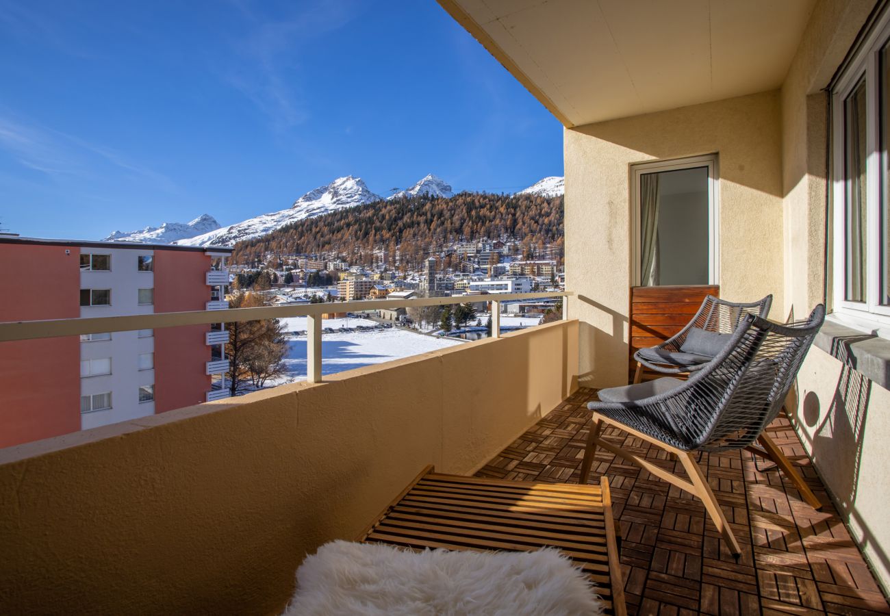 Wohnung in St. Moritz - Chesa Daniela 13B - Zentral gelegene stylische Wohnung direkt beim St. Mortizer See